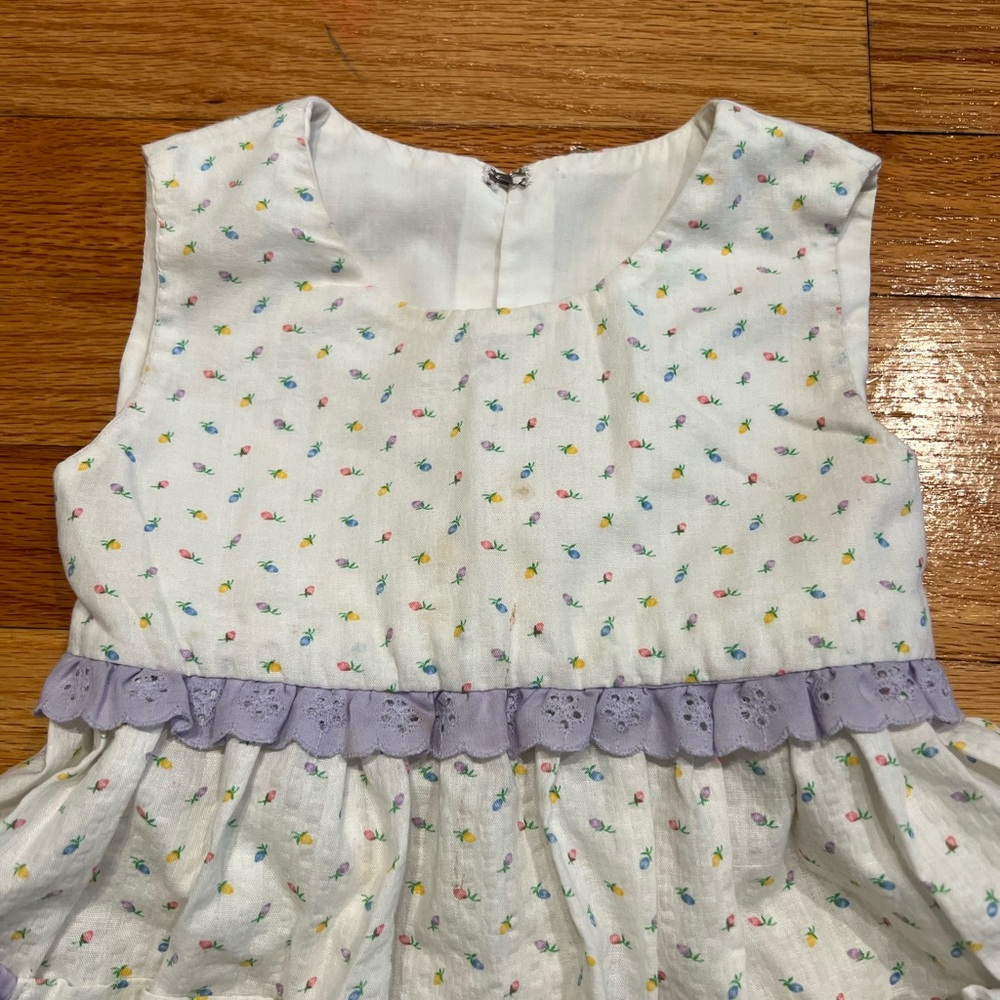 Vintage Unbranded Purple, Pink, Blue and Yellow Flower Print Sundress w/ Lace - Picture 4 of 10